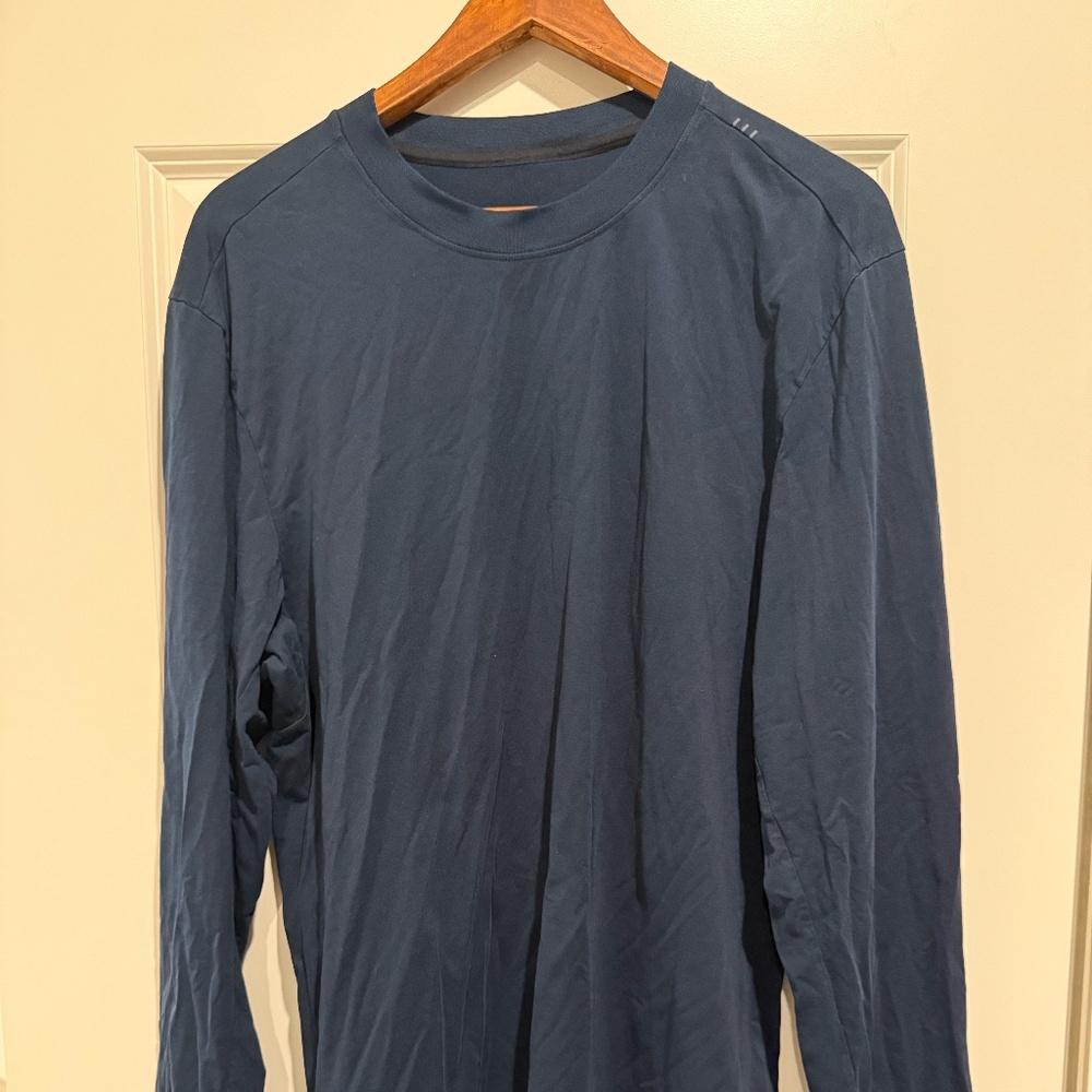 Lululemon Long Sleeve Shirt Large Navy
